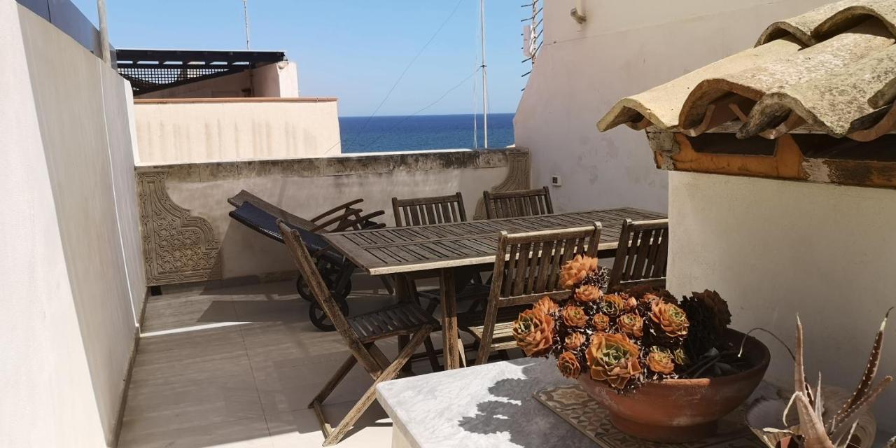 Sea-View Terrace & Bikes Moon Ortigia Holiday Home Syracuse Exteriér fotografie