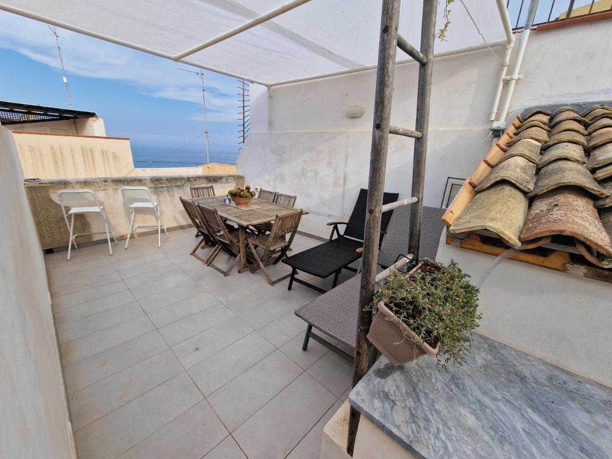 Sea-View Terrace & Bikes Moon Ortigia Holiday Home Syracuse Exteriér fotografie